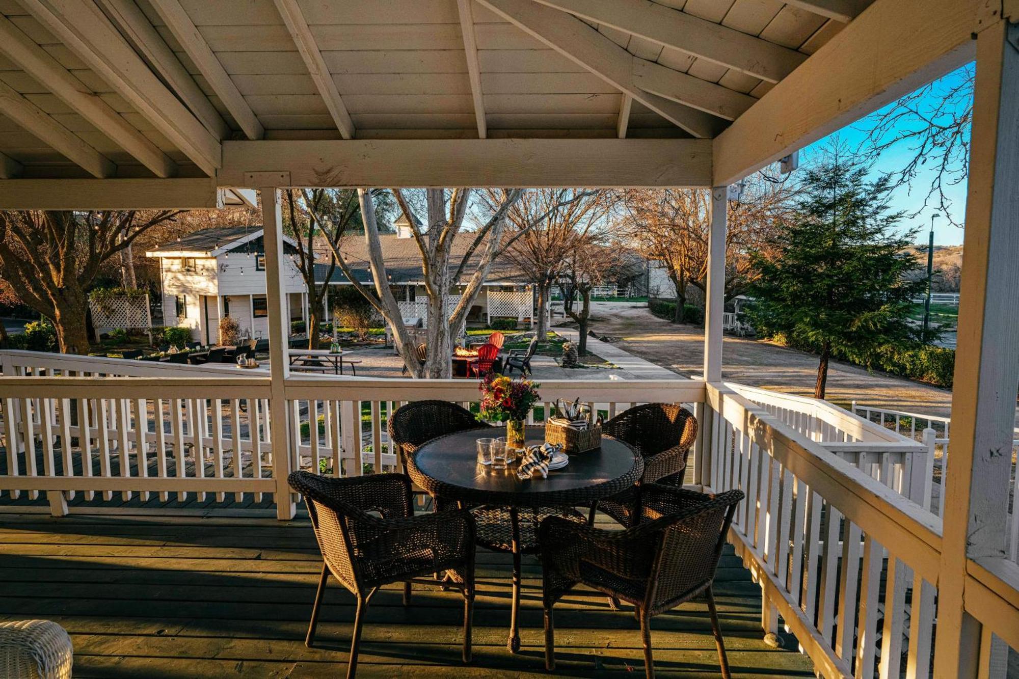 Victorian Manor In Paso Robles Wine Country Pool Hot Tub Firepit Tennis Court Sleeps 28 Exterior foto