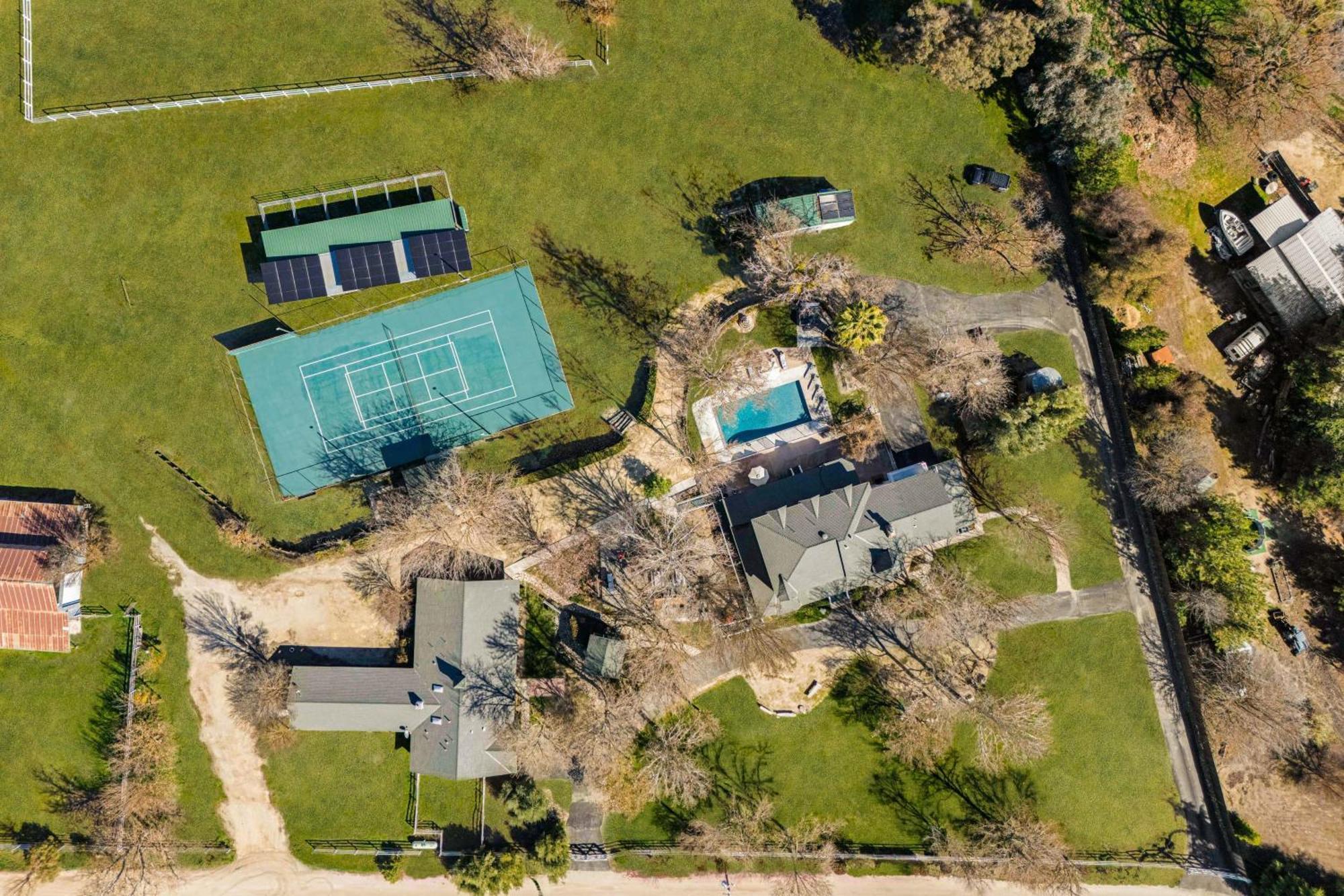 Victorian Manor In Paso Robles Wine Country Pool Hot Tub Firepit Tennis Court Sleeps 28 Exterior foto